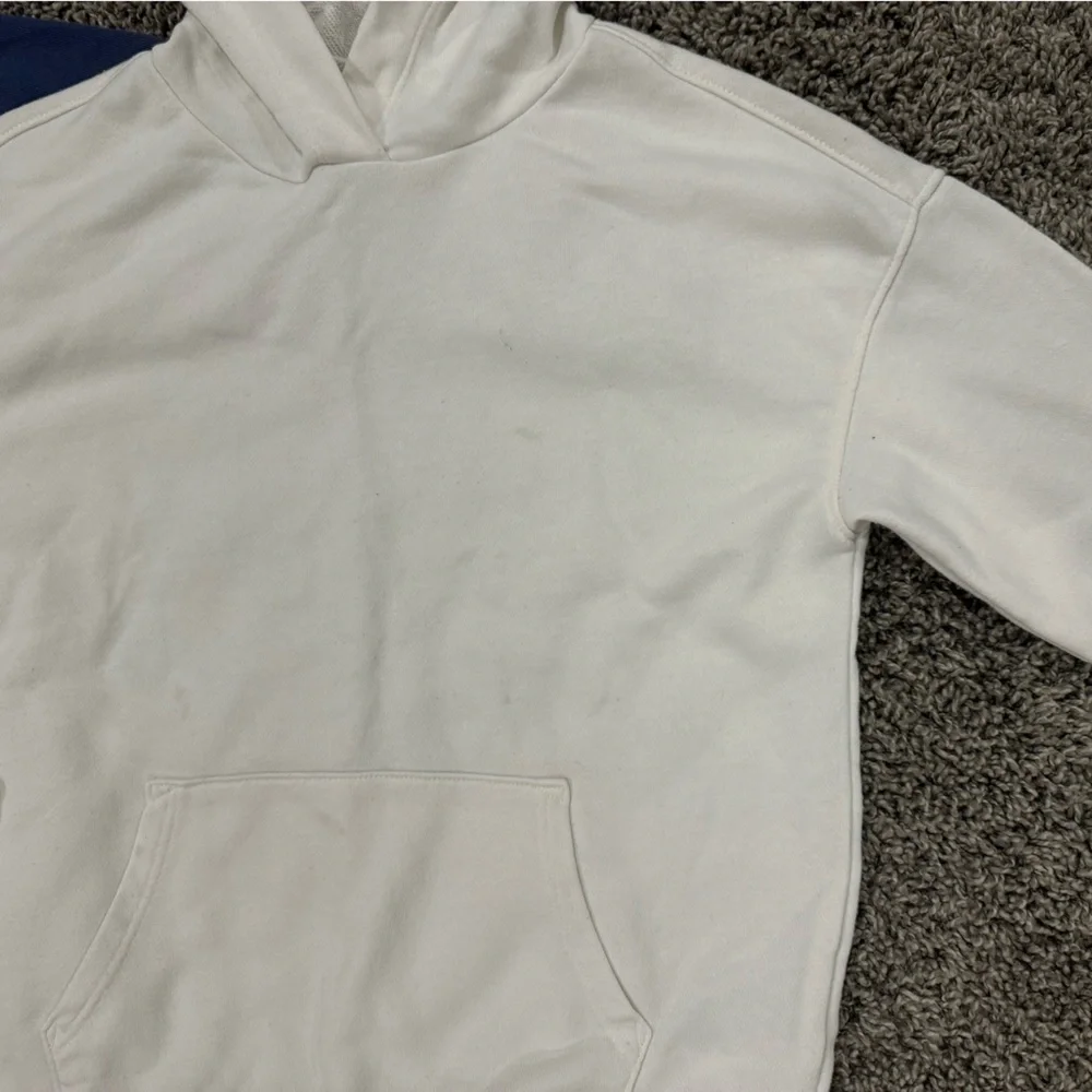 Set of 2 Old Navy white and blue girls hoodies, size XS 5